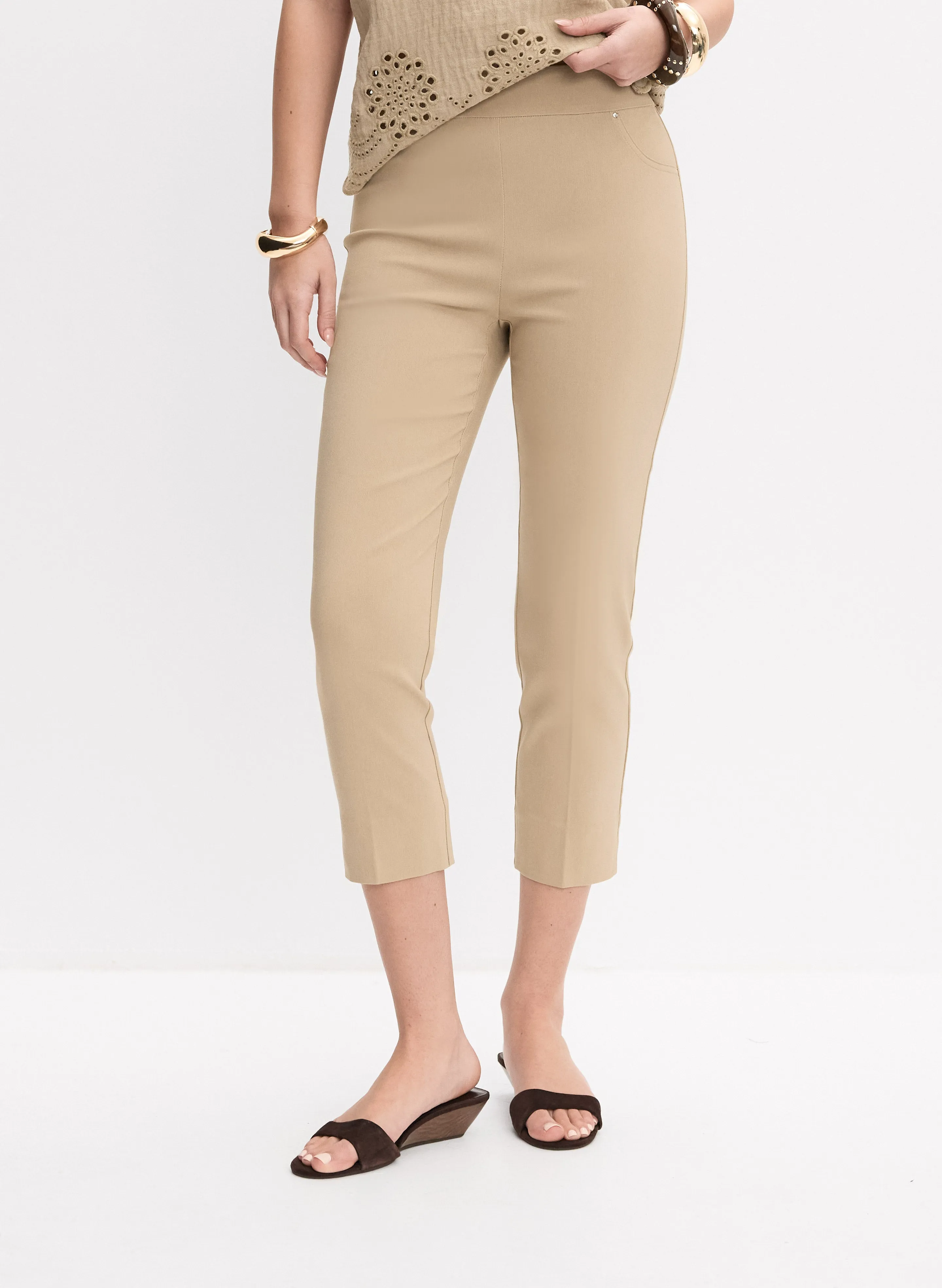 Melanie Lyne Pull-On Capris Melanie Lyne Pull-On Capris - Image 1