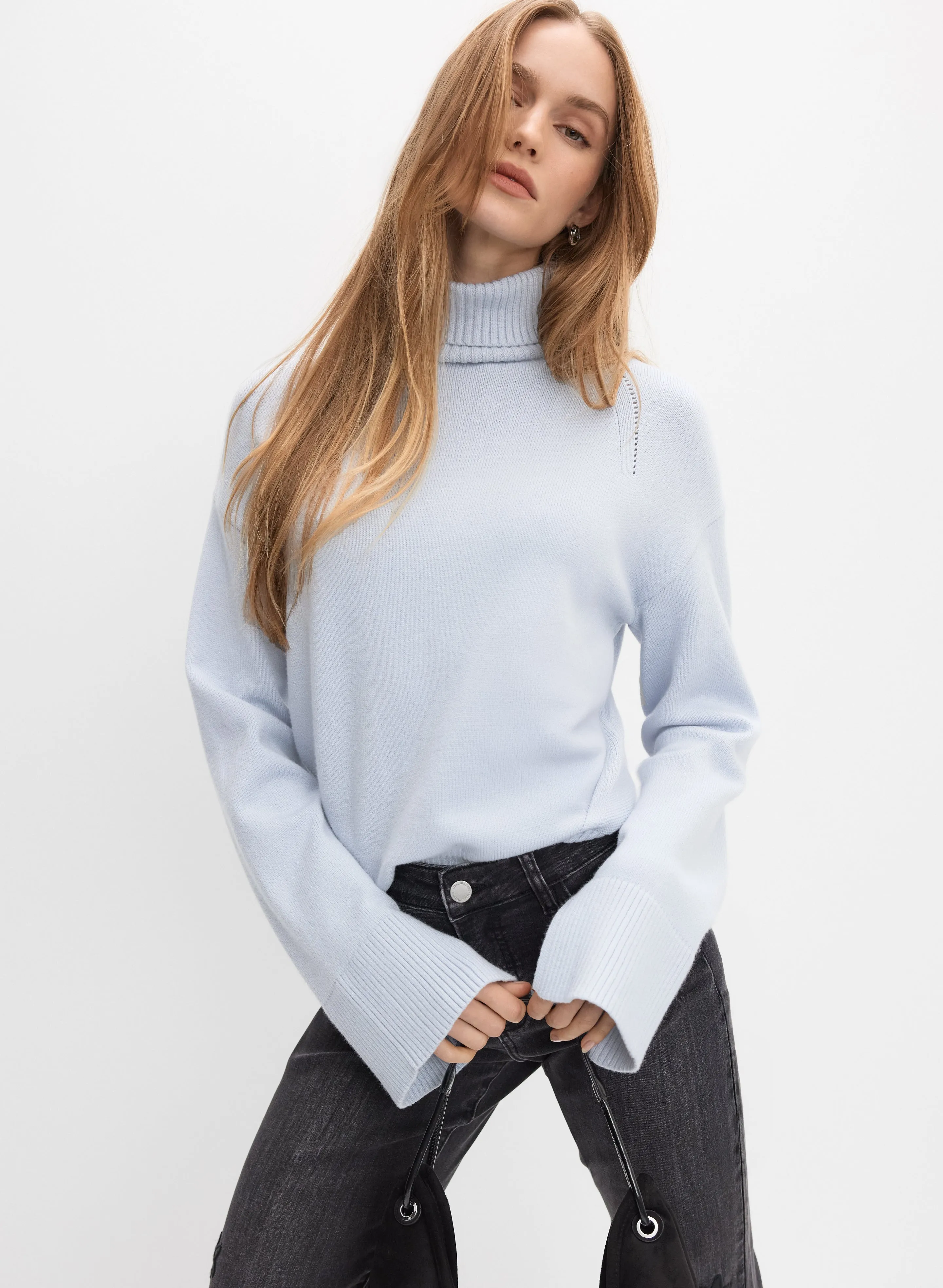 Melanie Lyne Ribbed Detail Turtleneck Sweater Melanie Lyne Ribbed Detail Turtleneck Sweater - Image 1